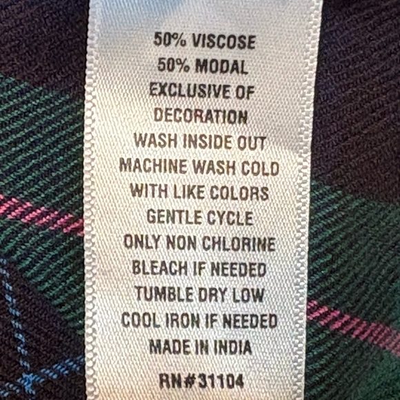 Crown & Ivy Plaid Ruffle Henley size Small - Picture 8 of 12